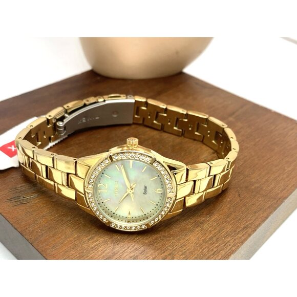 Timex Women's Watch TW2V39400 Solar Mother of Pearl Dial Gold Stainless Steel - Picture 8 of 14